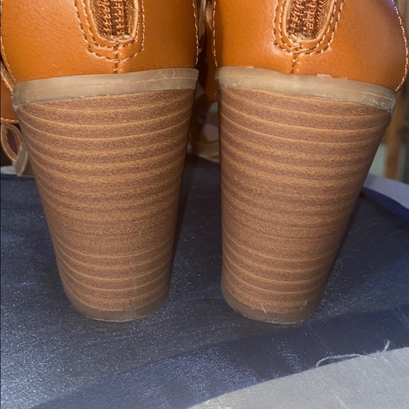 Merona Woven Leather Brown Sandals w Heel, 6.5 - Picture 5 of 9